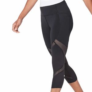 Lululemon Black mesh Crop legging 21"